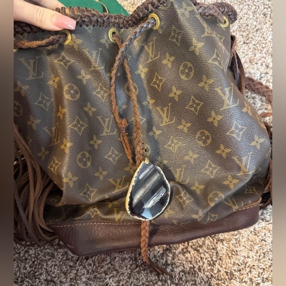 Like new Vintage Boho Bag - authentic and repurposed - Picture 2 of 4